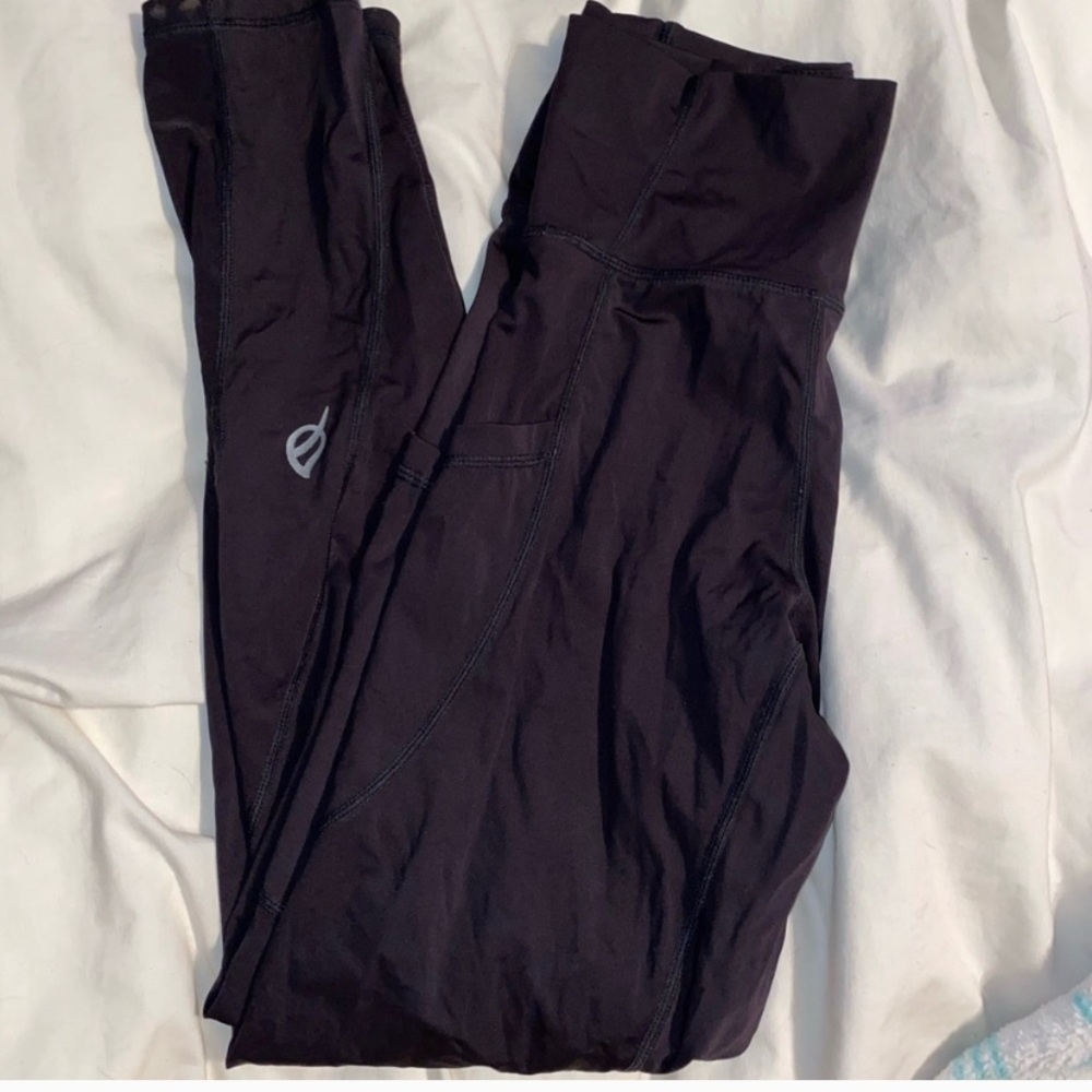 Phil’s black leggings